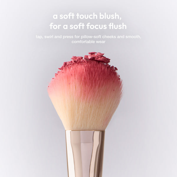 BlurBloom™ Soft-Focus Cream Powder Blush