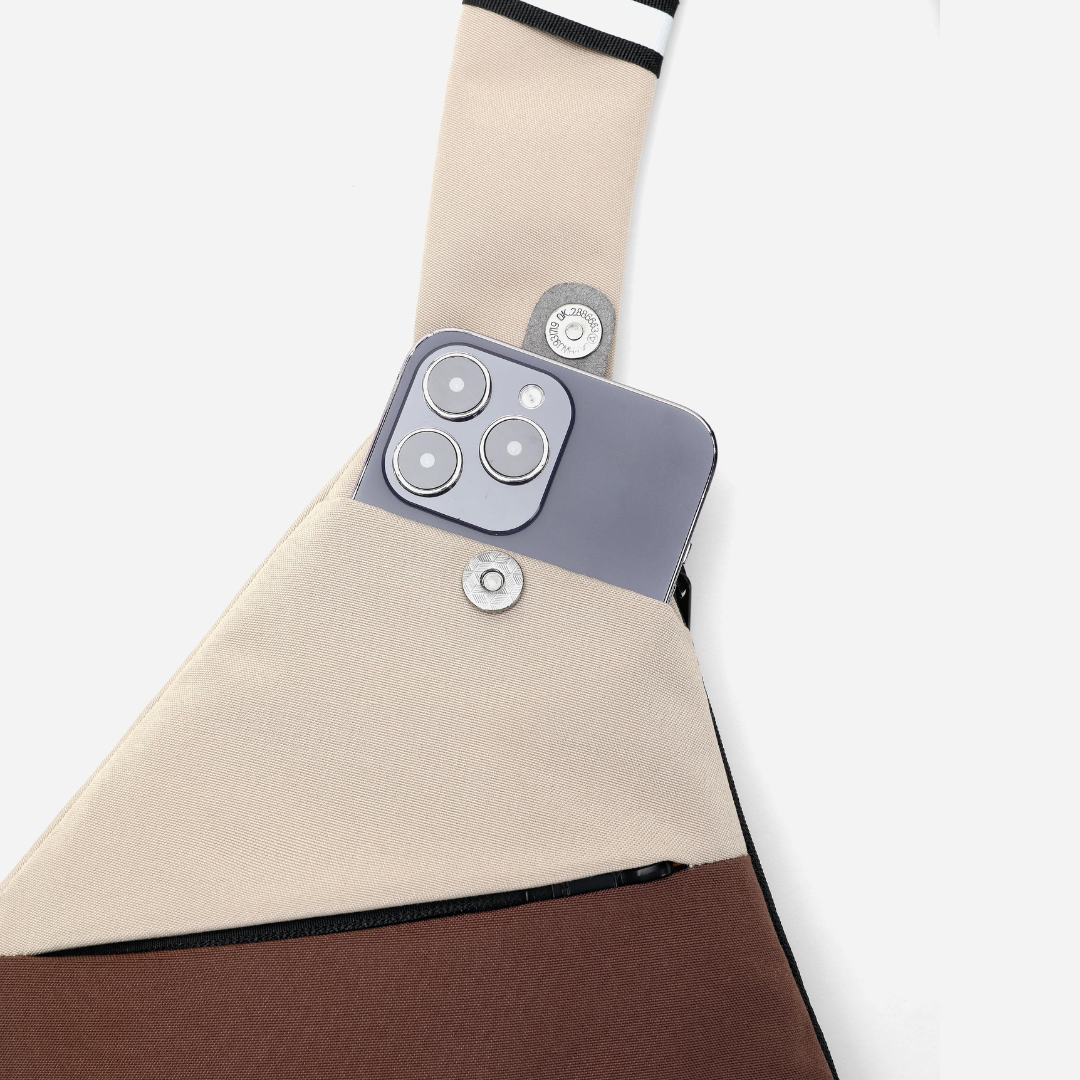 The Slim Carry 2 – Secure Everyday Crossbody With Smart Organization