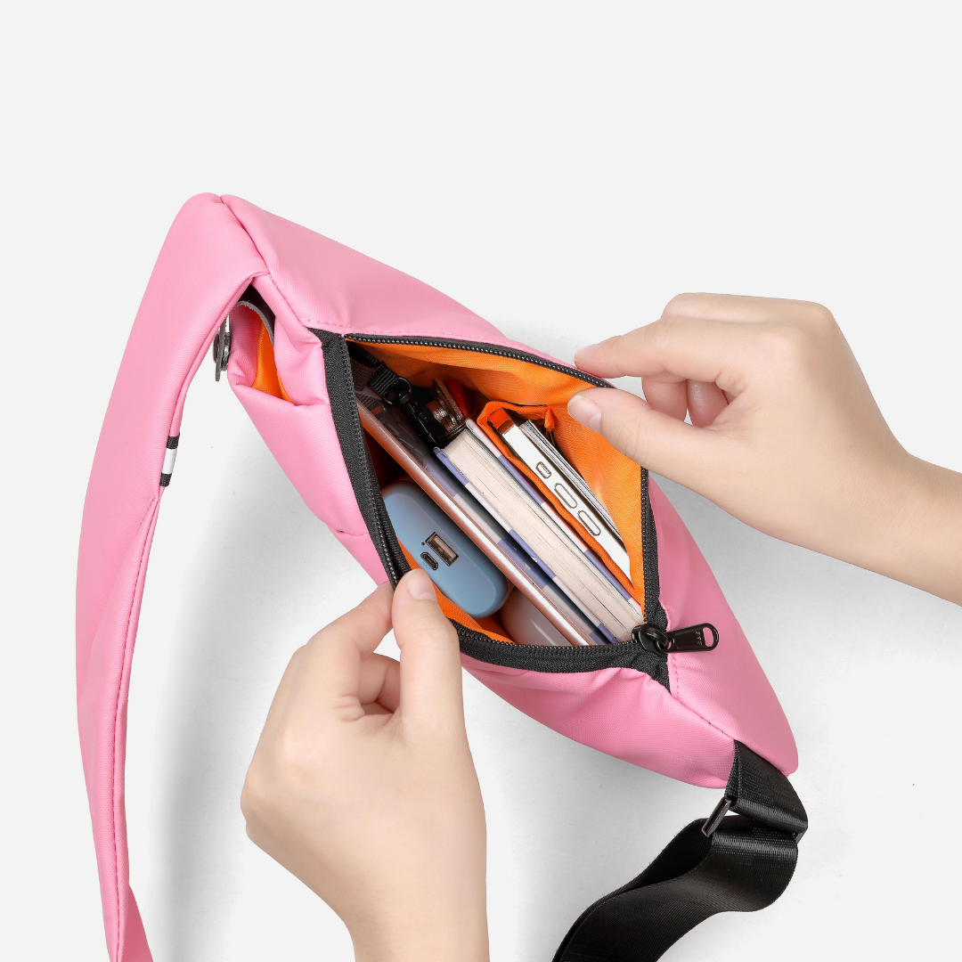 The Slim Carry 2 – Secure Everyday Crossbody With Smart Organization
