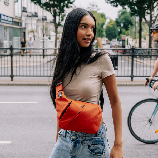 The Slim Carry 2 – Secure Everyday Crossbody With Smart Organization