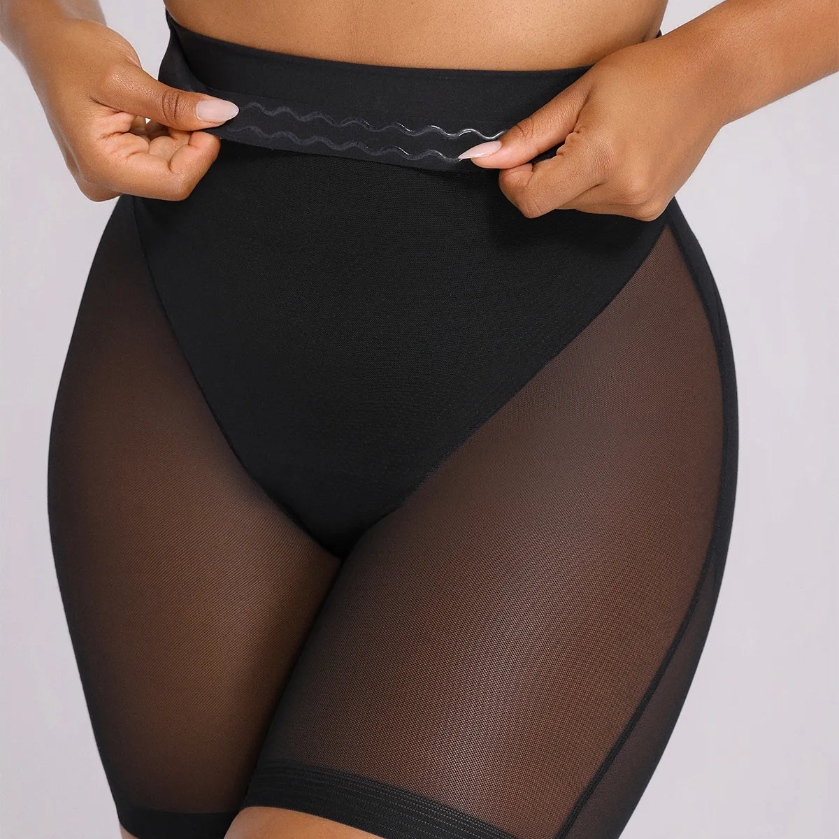 BOOT-YEAH™ MeshSmooth™ High-Waisted Mid Thigh Short