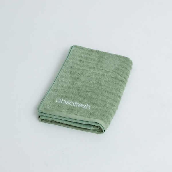 CloudWeave Bath Towel Stays Fresh and Ultra Soft