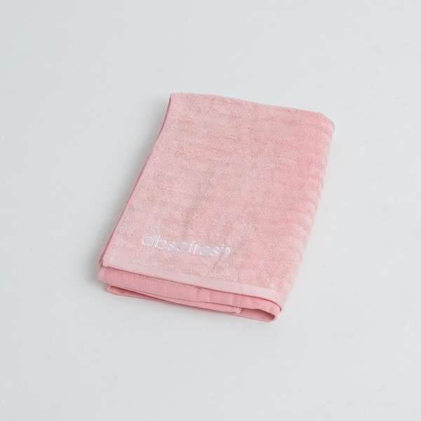 CloudWeave Bath Towel Stays Fresh and Ultra Soft