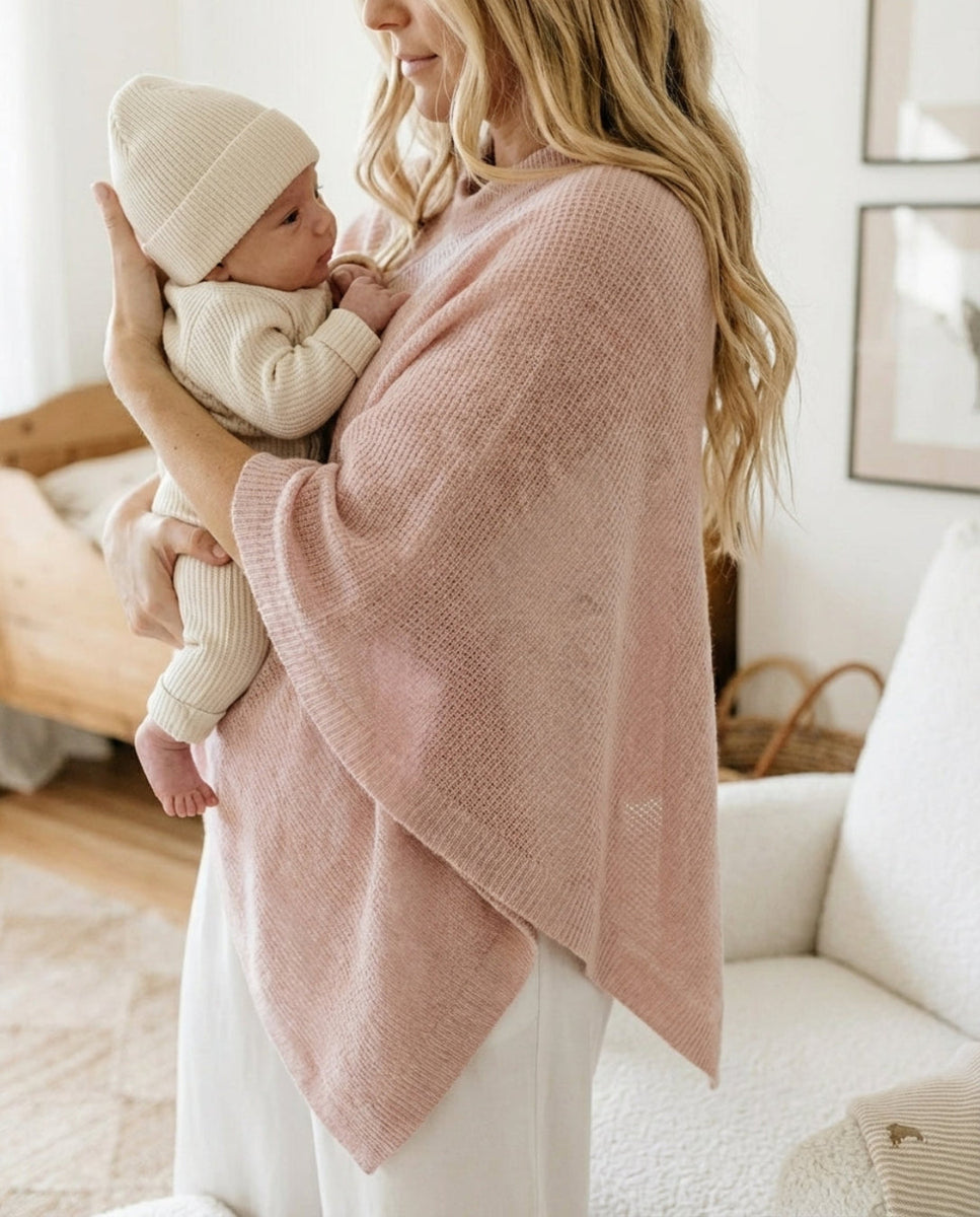 Pure Cotton Nursing Cover Ensures Comfortable Private Feeding