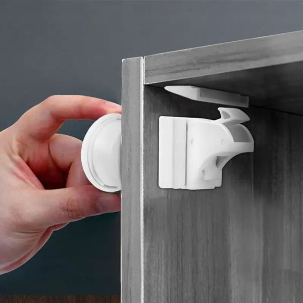 Magnetic Cabinet Locks (4 Pieces) | MAGCLASP™