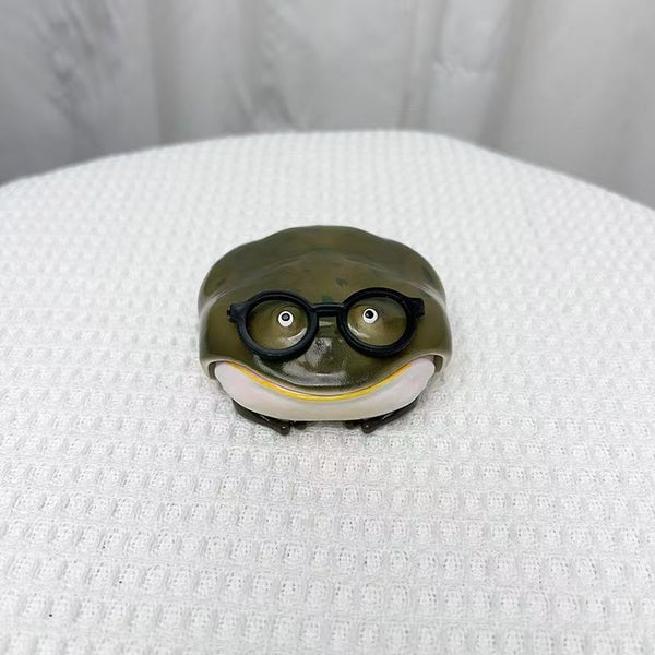 FrogPod™ 3D Frog-Shaped Earbud Case
