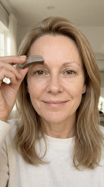 Browelle™ Precision Eyebrow Shaping Stamp