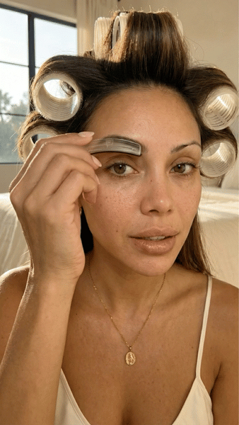Browelle™ Precision Eyebrow Shaping Stamp