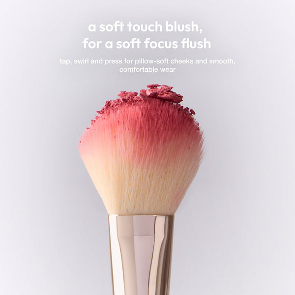 BlurBloom™ Soft-Focus Cream Powder Blush