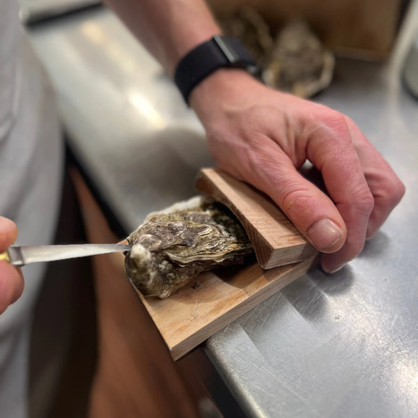 ShellLock™ Oyster Shucking Clamp